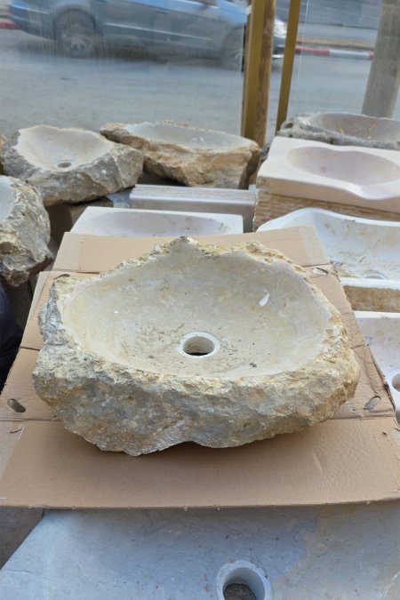 حوض حجر طبيعي – 49×39 سم